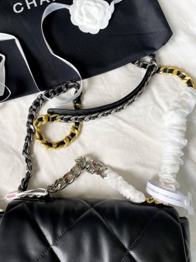 Chanel  Premium 