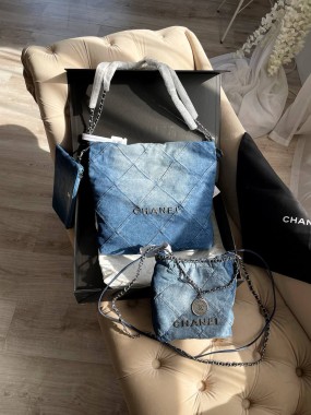 Chanel Premium 