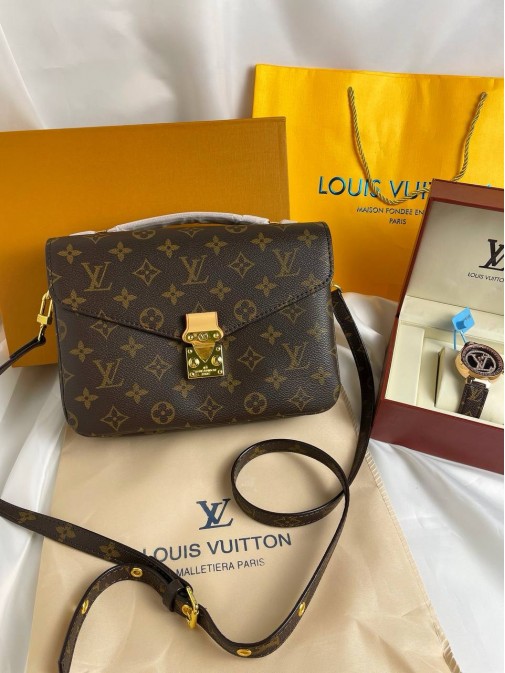 Louis Vuitton Premium 