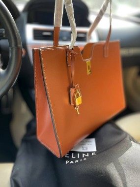 Celine Premium