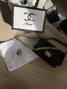 CHANEL