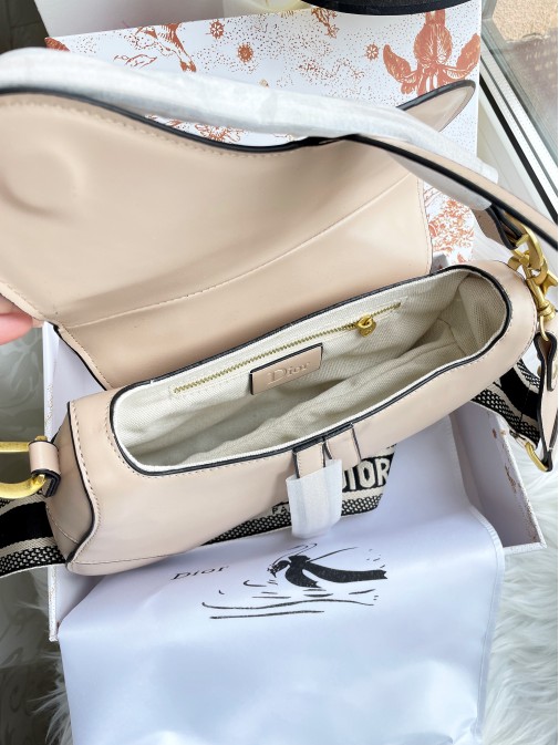 Dior saddle бежева 