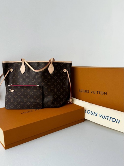 Louis Vuitton Premium 