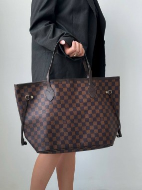 Louis Vuitton Premium 