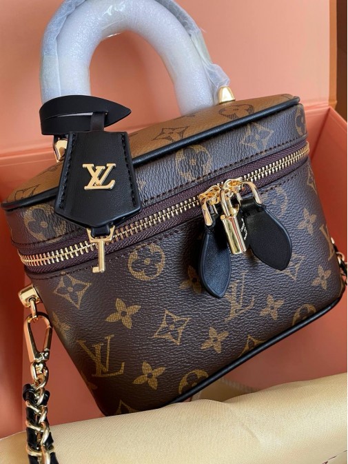 Louis Vuitton Premium