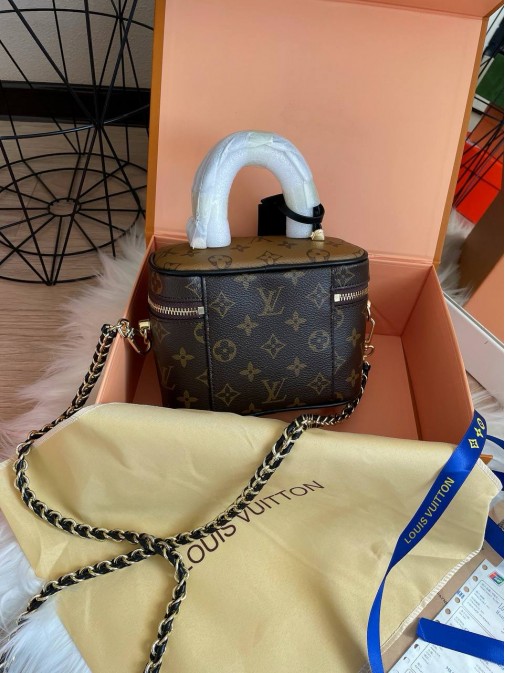 Louis Vuitton Premium