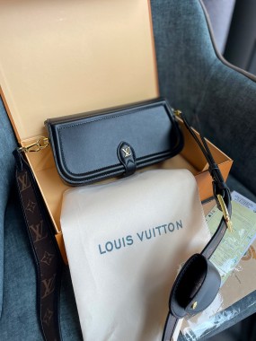 Louis Vuitton Premium 