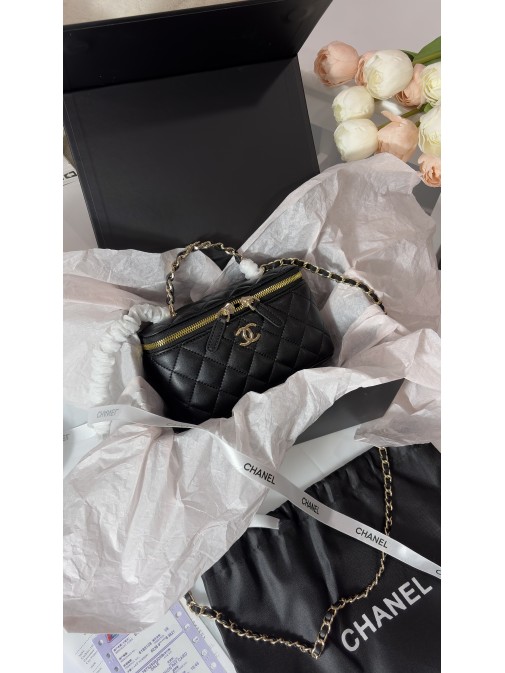 Chanel Classic Pearl Crush Vanity Bag