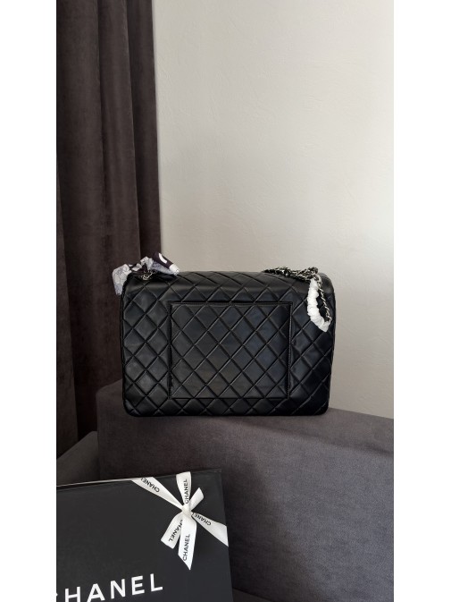Chanel Maxi Flap Bag 40