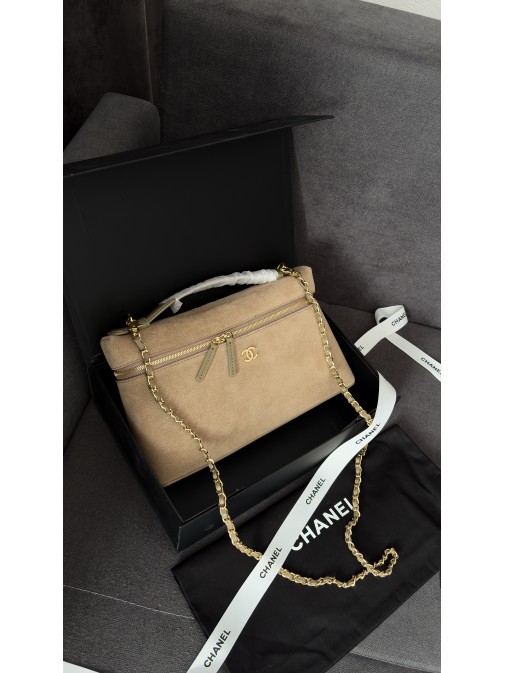 Chanel Large Vanity with Chain Grained Calfskin Chanel Large Vanity with Chain Grained Calfskin