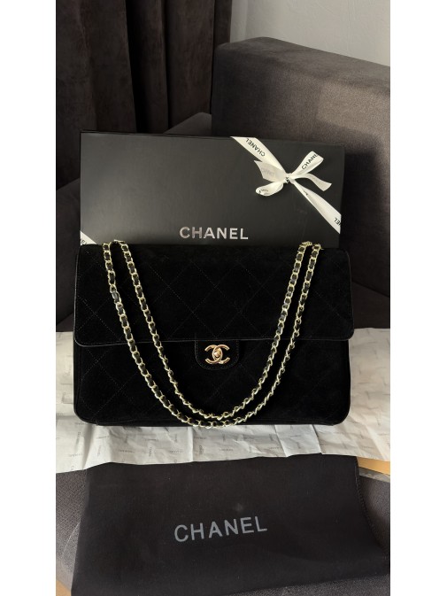 Chanel Maxi Flap Bag 40