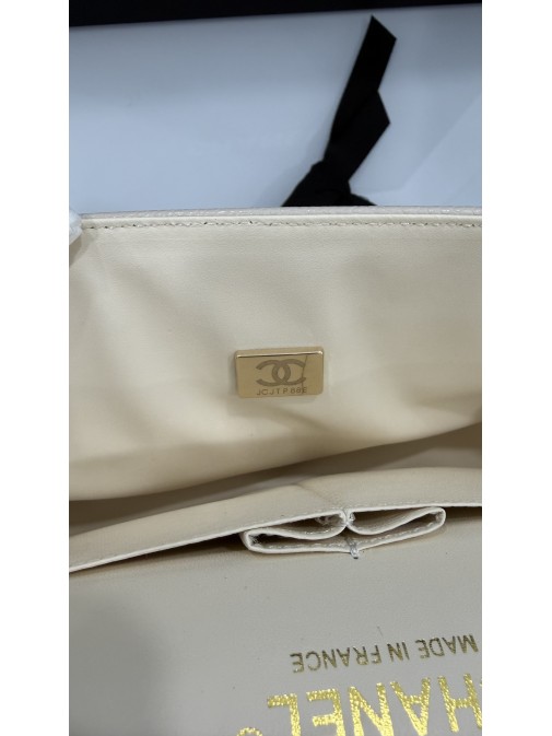 Chanel 25 Classic Flap Bag  Caviar ( зерниста шкіра)