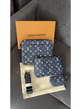 Louis Vuitton Trio Messenger Blue