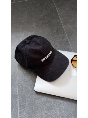 Кепка Balenciaga