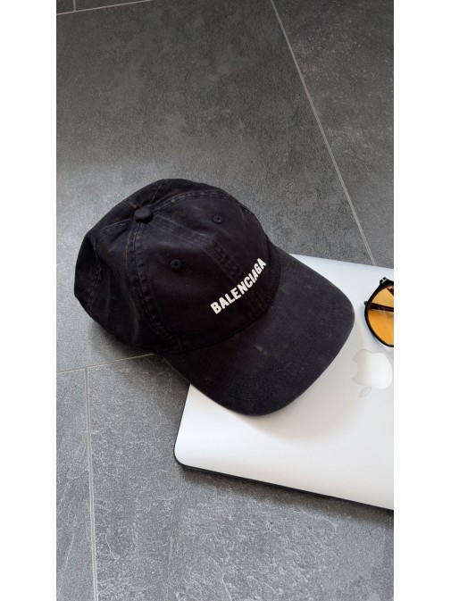 Кепка Balenciaga