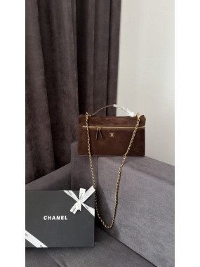Chanel Large Vanity with Chain Grained Calfskin Chanel Large Vanity with Chain Grained Calfskin