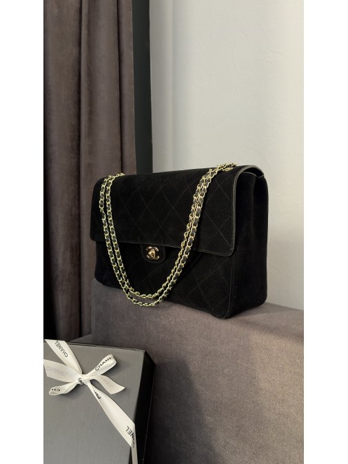 Chanel Maxi Flap Bag 40