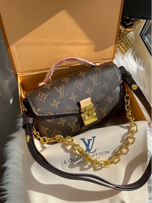 Louis Vuitton Premium