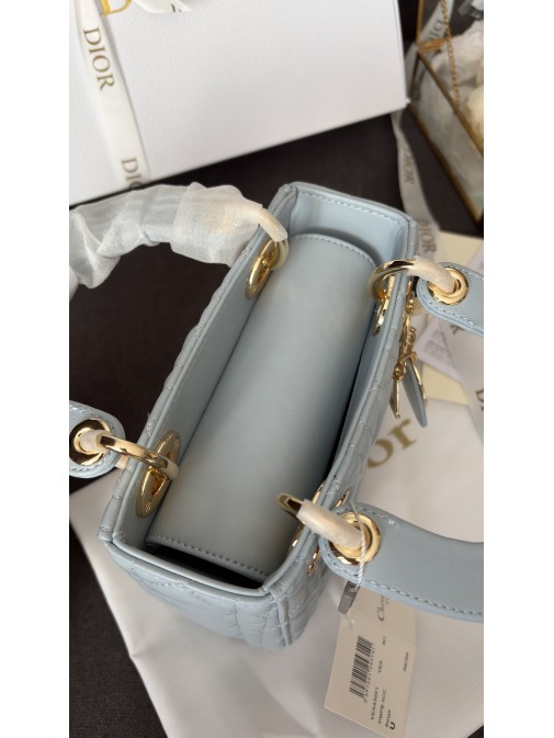 Lady Dior Cloud Blue