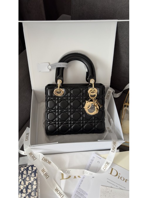 Lady Dior Black
