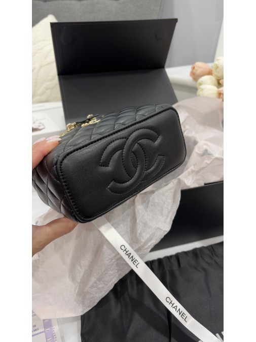 Chanel Classic Pearl Crush Vanity Bag