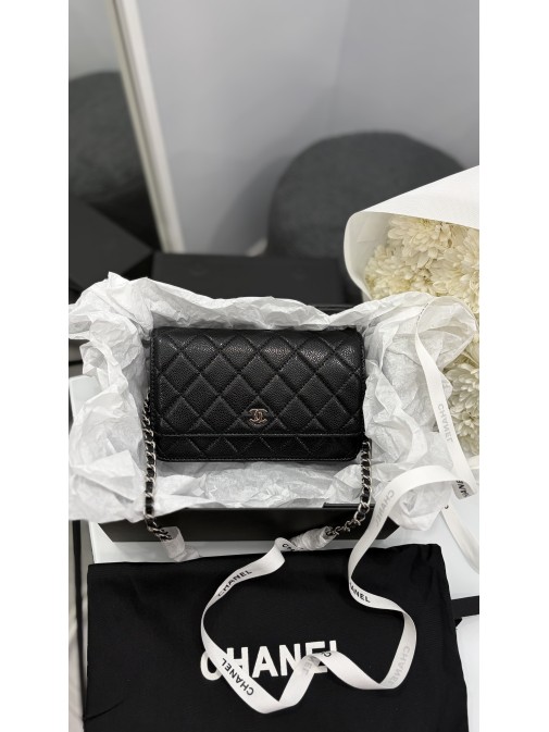 Chanel Classic Wallet on Chain (Зерниста шкіра )